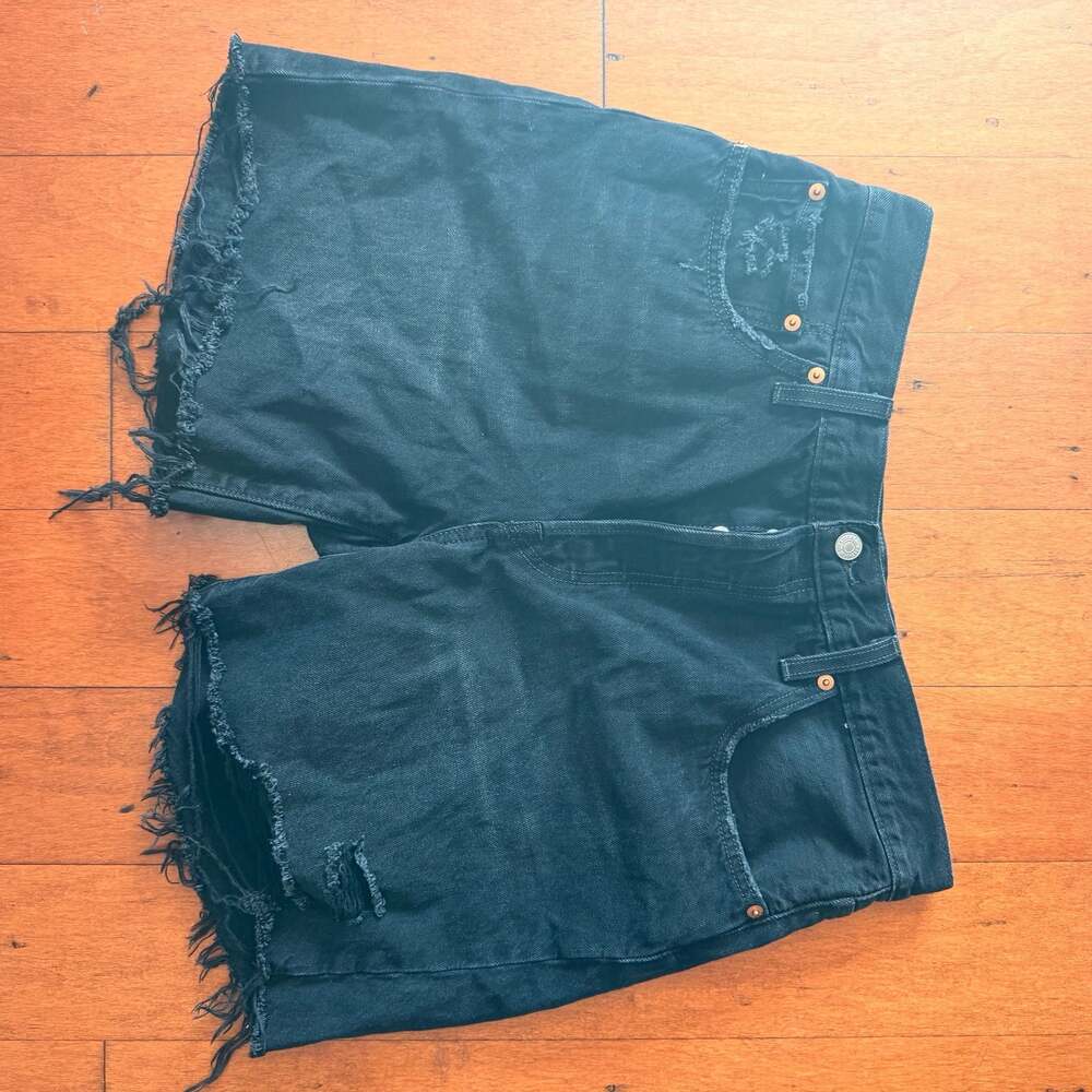 Levi's 501 Women's Black Denim Cut-Off Shorts with Distressed Hem